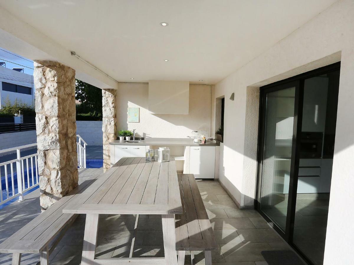 Holiday Home Gunella By Interhome Cambrils Bagian luar foto